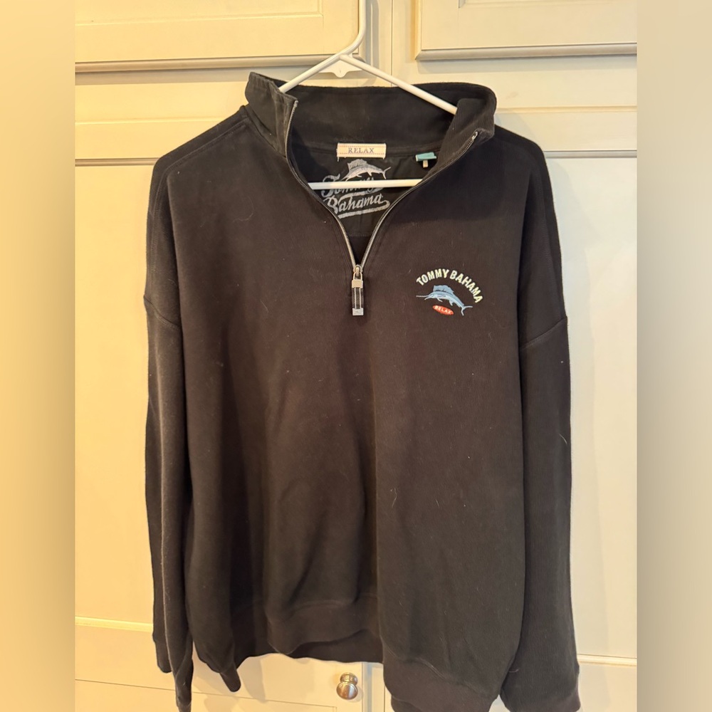 Tommy Bahama Black Men's fleece pullover